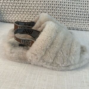 UGG Fluffy Cream Slide Slippers
